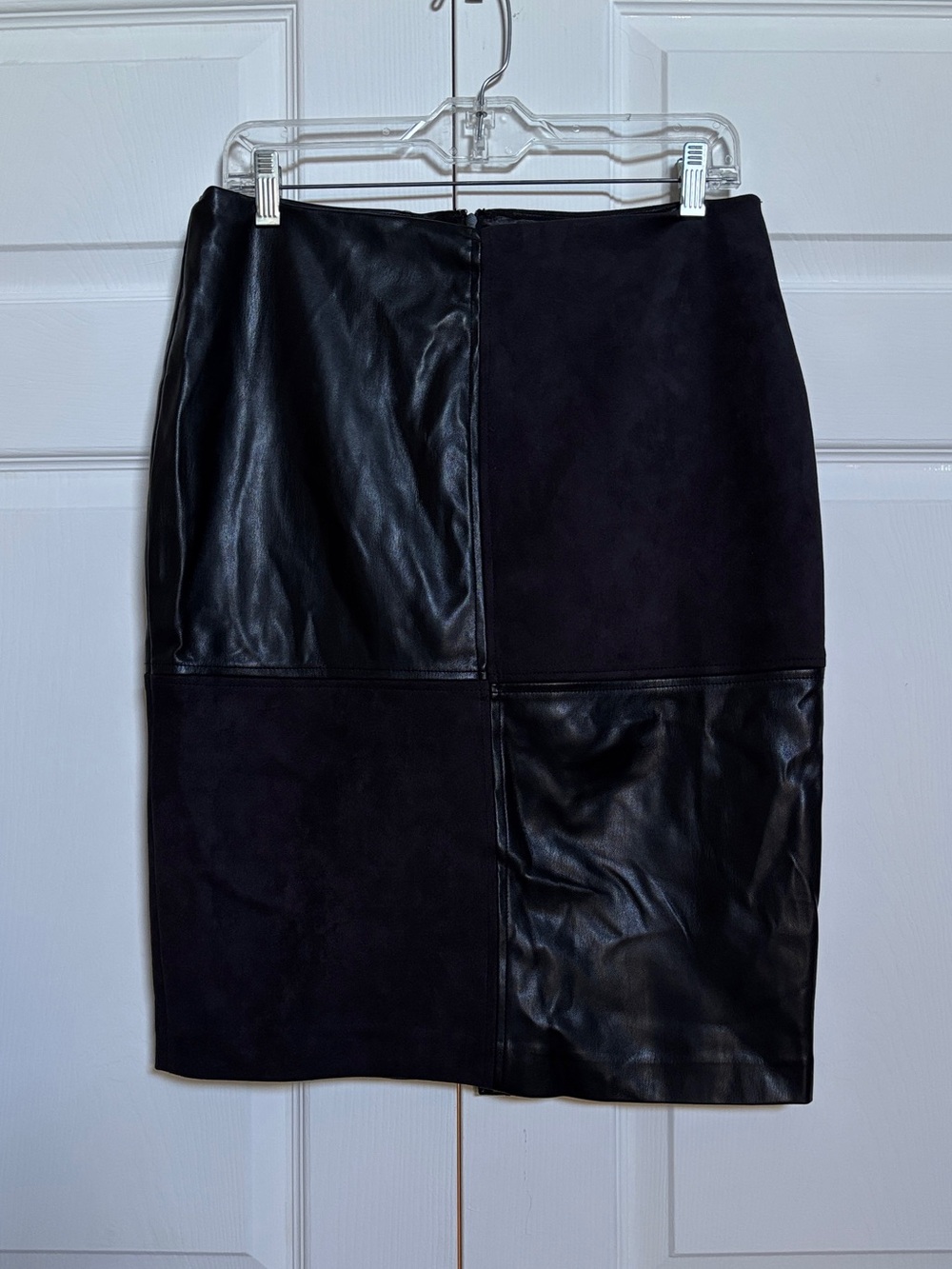 Ivanka Trump Women’s Faux Leather Faux Suede Colorblock Pencil Skirt Black 8